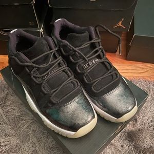 Jordan 11 low